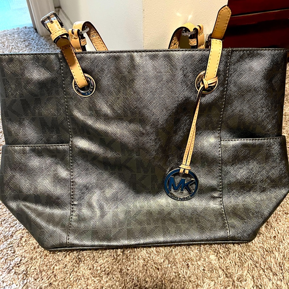 Michael Kors Shoulder Bag